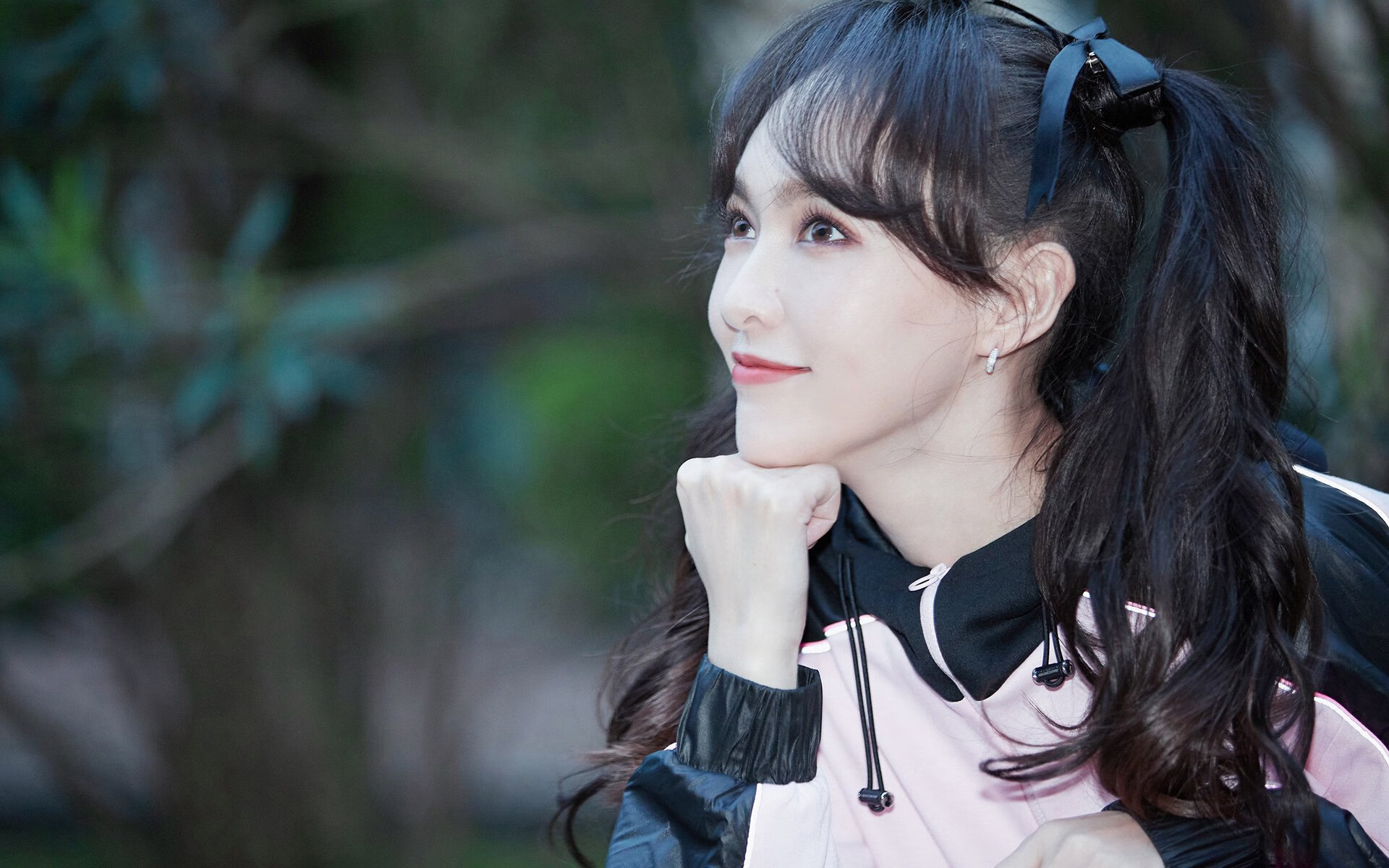 爱游戏官网首页-_世界锦标赛：激烈比拼，谁能登顶？_，看一下世界锦标赛